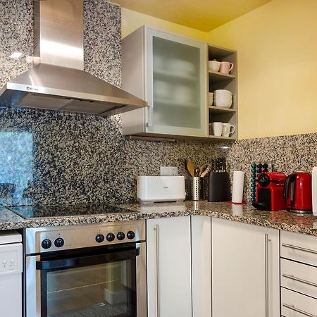 Devesa Park Apartment With Private Parking ชีโรนา ภายนอก รูปภาพ