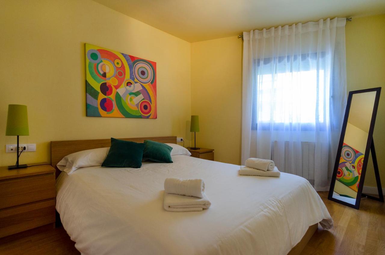 Devesa Park Apartment With Private Parking ชีโรนา ภายนอก รูปภาพ